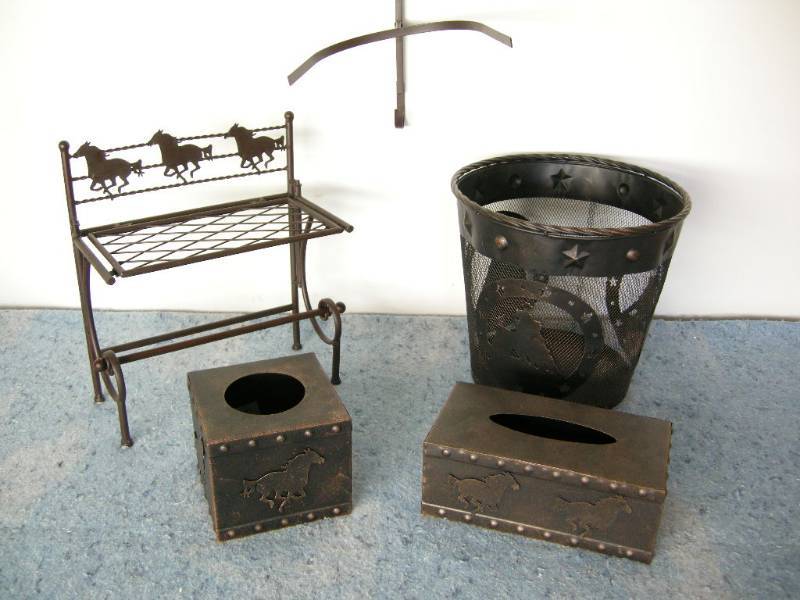 Metal Horse Items