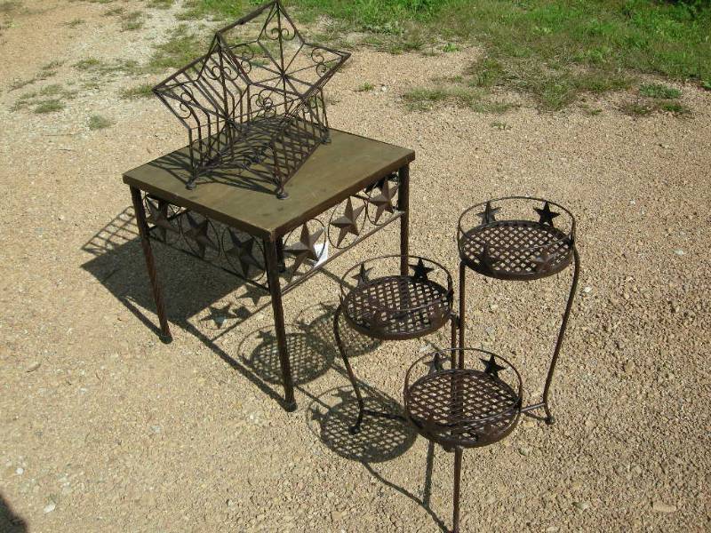 Star Table, Planter, Basket