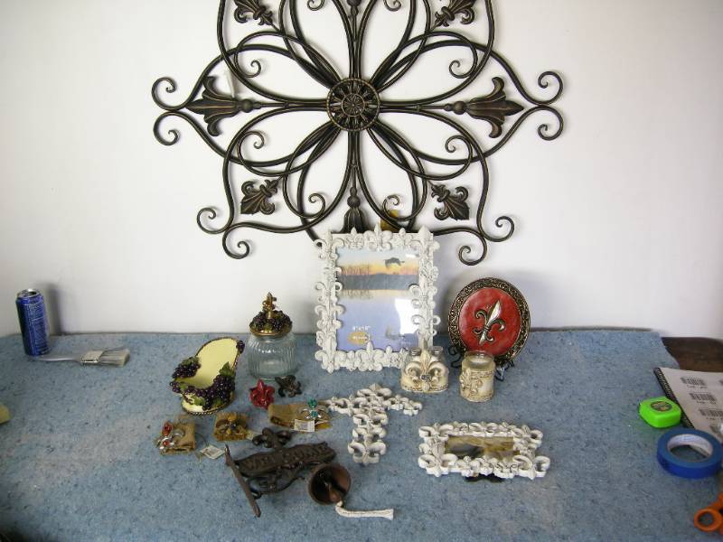 Fleur de Lis Items