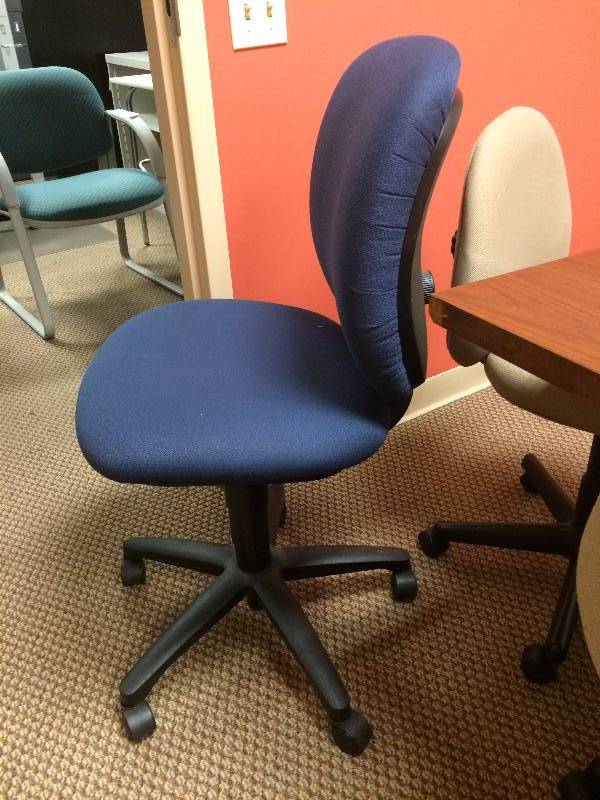 Super Hon Quality Ergonomic Comfortask Adjustible Swivel Tilt Conference Chairs - Super Condition