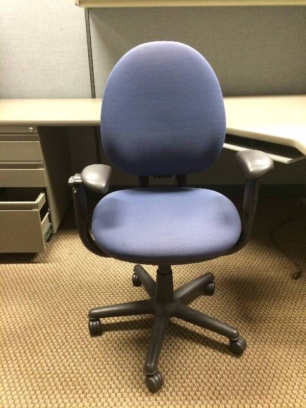 Super Quality Steelcase Ergonomic Multi Adjustible Settings & Arms Swivel Rolling Executive Office Chair - Super Condition