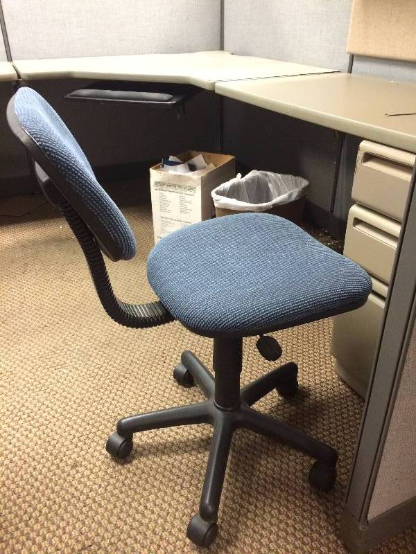 Nice Adjustable Task Chair