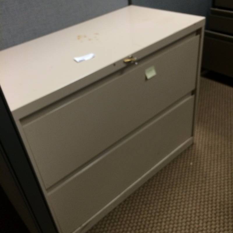 Heavy Duty Quality HON 2 Drawer Lateral Filing Cabinet With Keys - Nice Condition