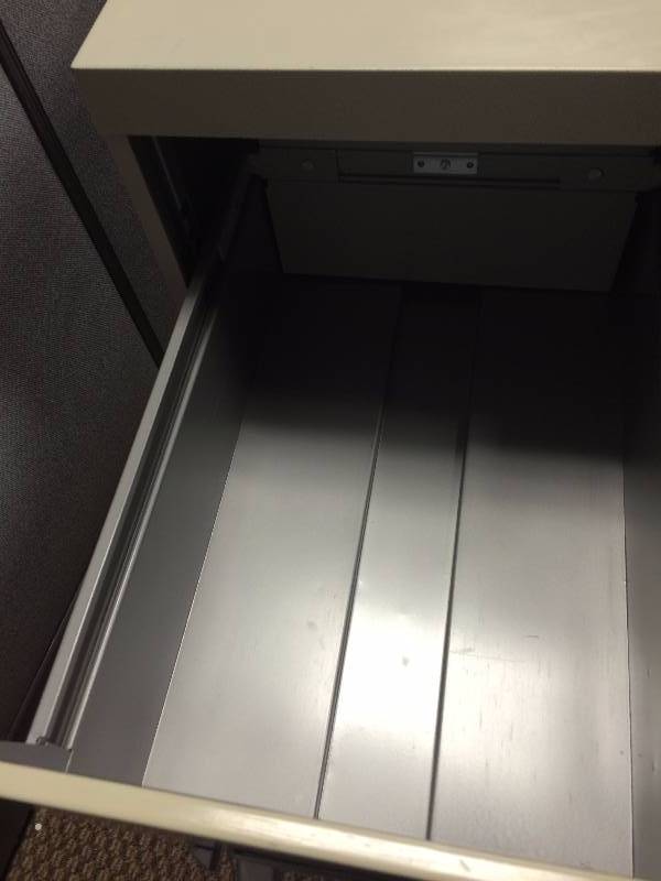 Nice 2 Drawer Filing Cabinet