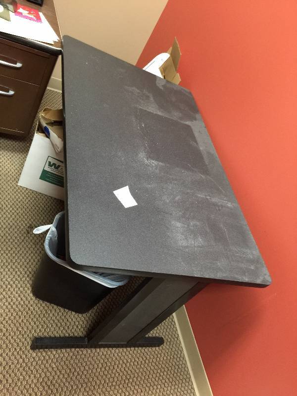 Heavy Duty Quality HON Workstation Desk - Excellent Condition - Needs Dusting