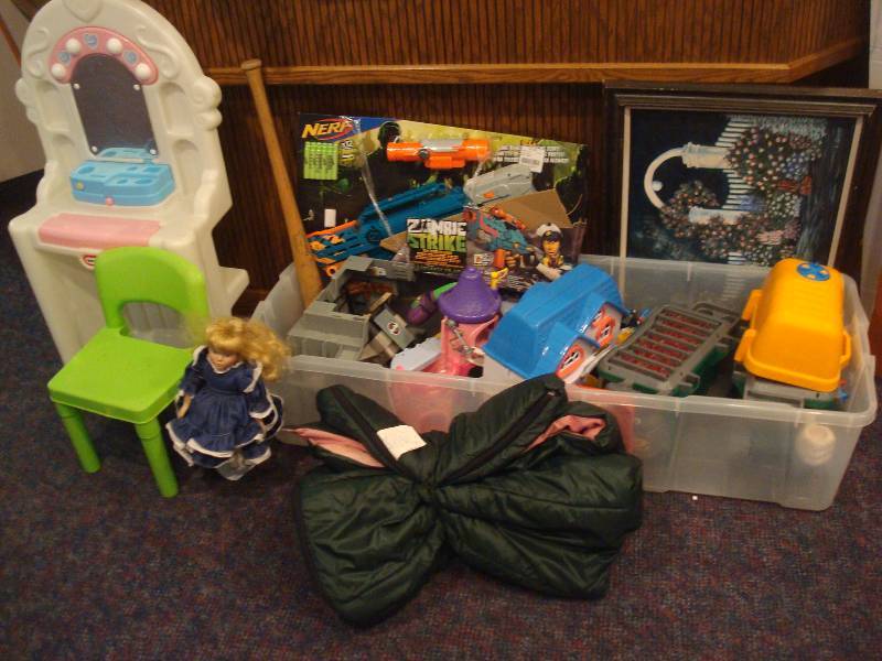 Bin With Some Toys, Used, Show Wear