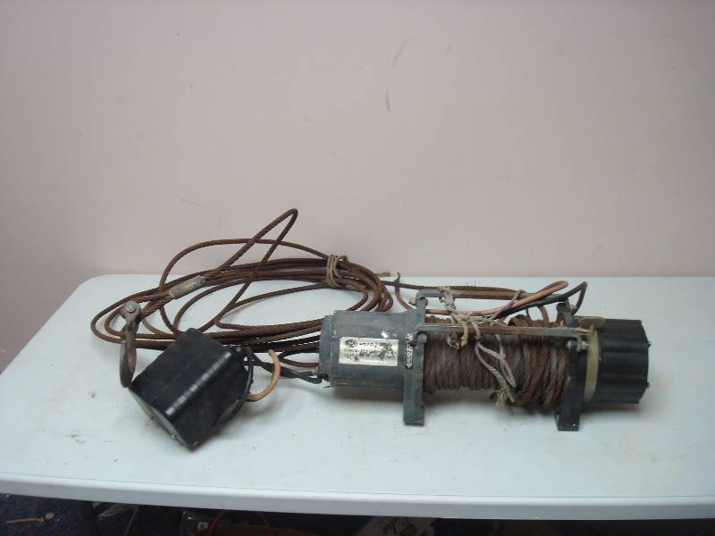 Electric Wench, Used, Shows Wear. UNTESTED, As Is