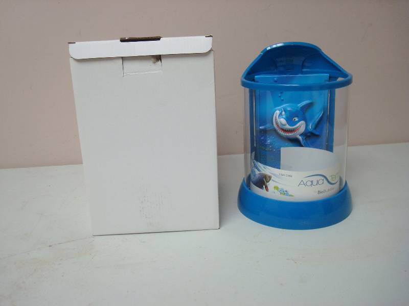 Aqua Terra Small Shark Fish Tank