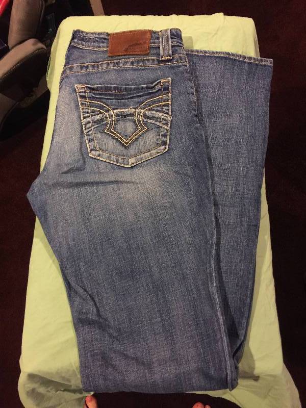 Big Star Woman Jeans (Size 29XL - Gently Used)