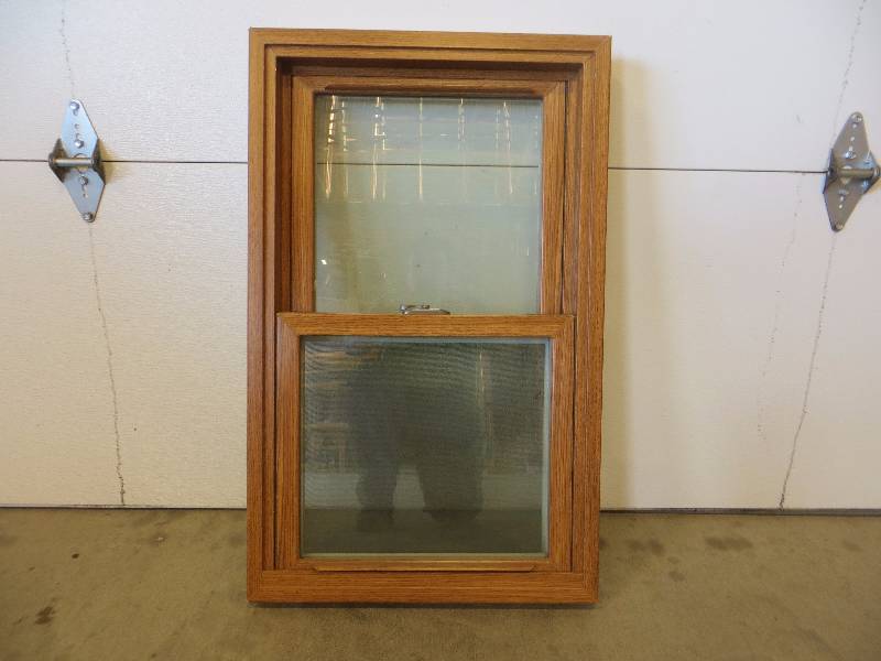 Minnkota Window