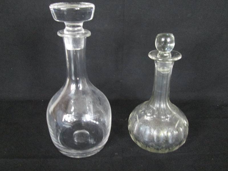 lot 44 image: 2 Glass Decanter