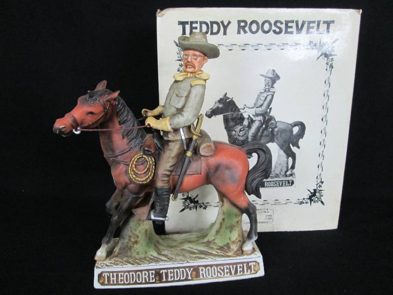 lot 85 image: Teddy Roosevelt Pancho Villa Tequila Decanter