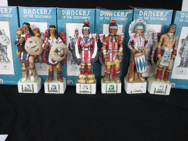 lot 117 image: Ski Country Dancers of the Southwest Decanters