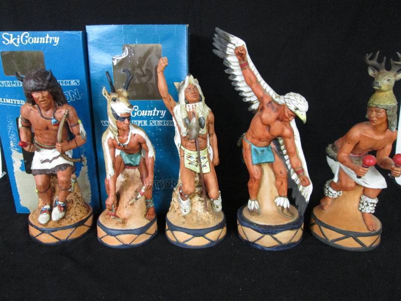 lot 118 image: Ski Country Animal Dancers Decanters