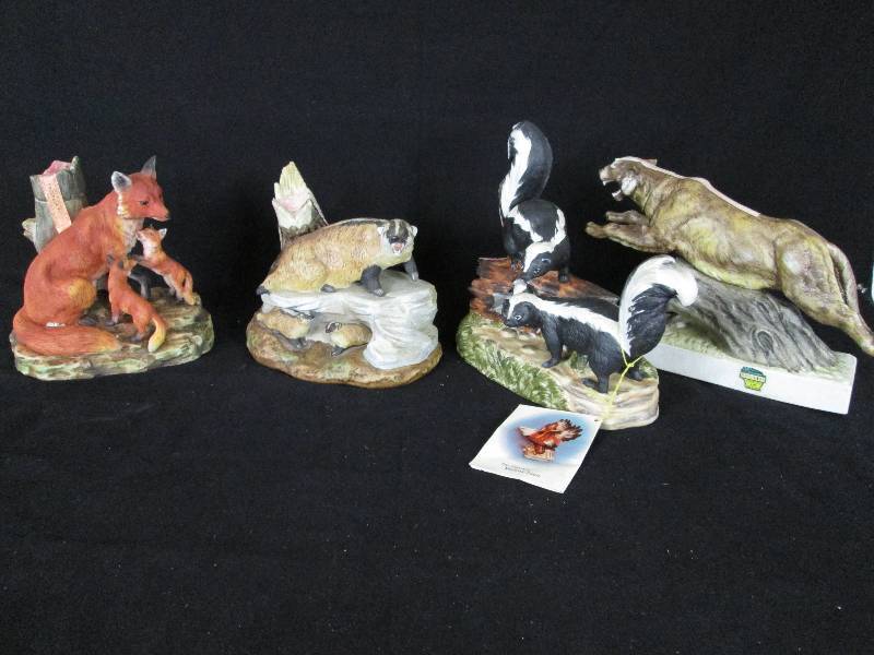 lot 120 image: Ski Country Family Decanters