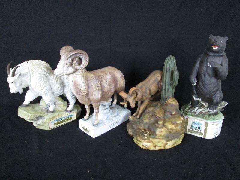 lot 122 image: Ski Country High Country Decanters