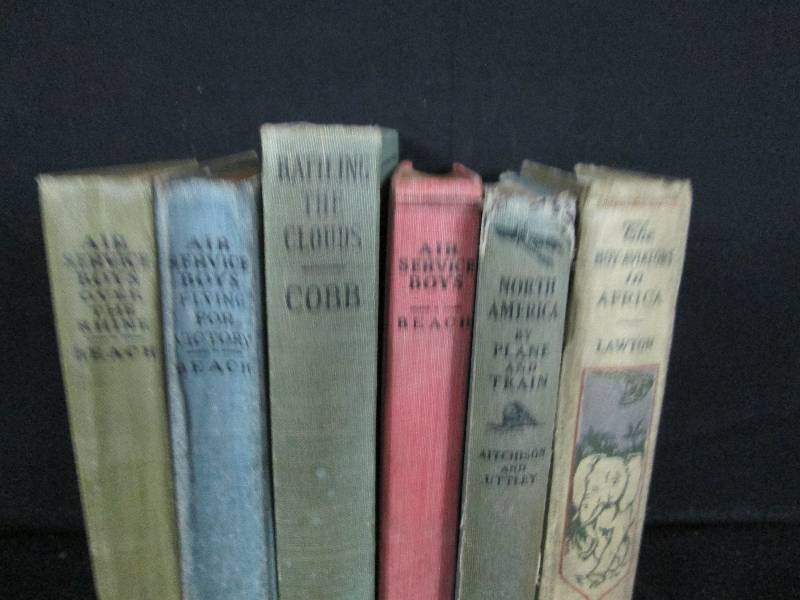 lot 163 image: 6 Vintage Books