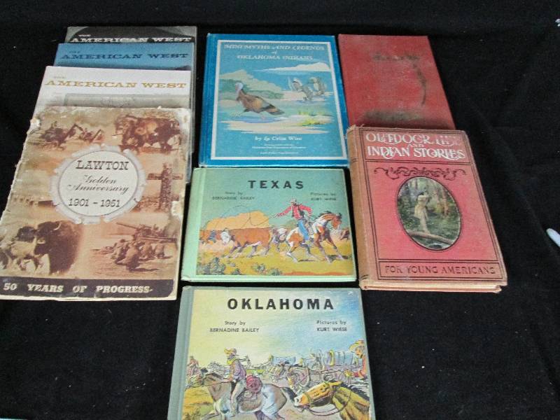 lot 164 image: Vintage Books & Magazines