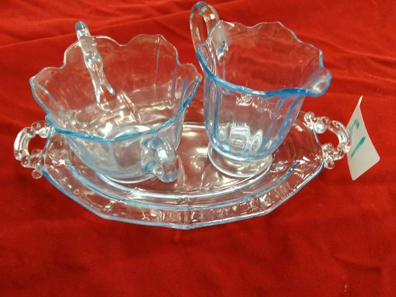 lot 12 image: Vintage Blue Depression Glass