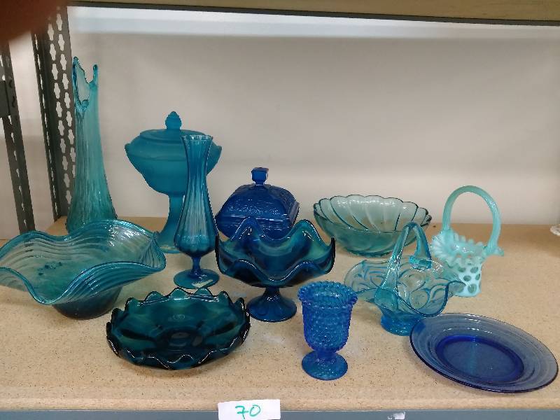 lot 70 image: Vintage Blue Glass Lot