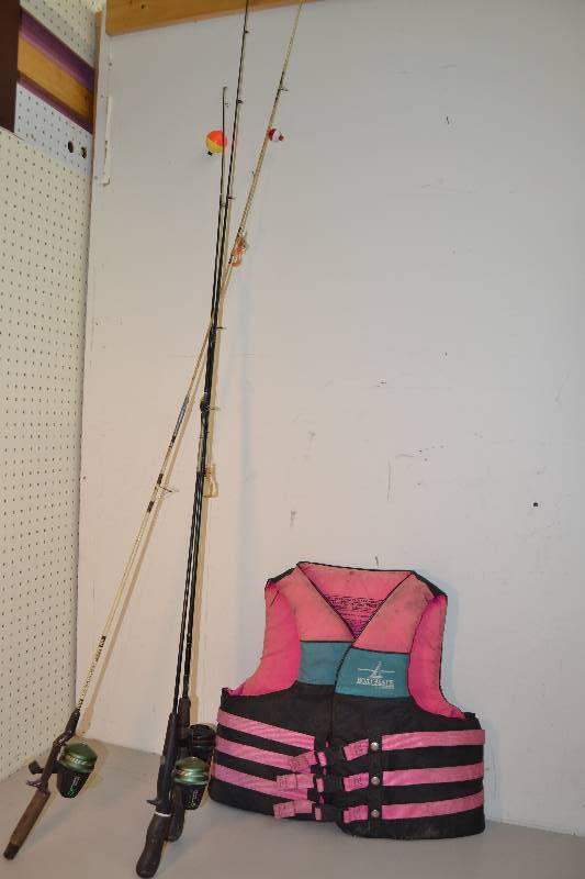 Fishing Poles Life Jacket