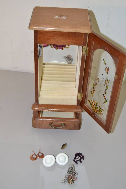 Jewelry Box