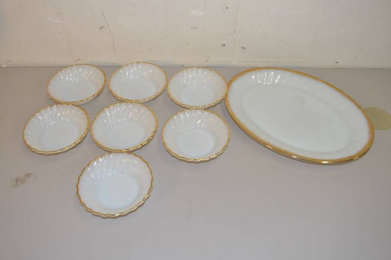 Serving dishes