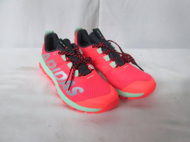 lot 11 image: Adidas Womens Vigor 6 TR Running Shoe