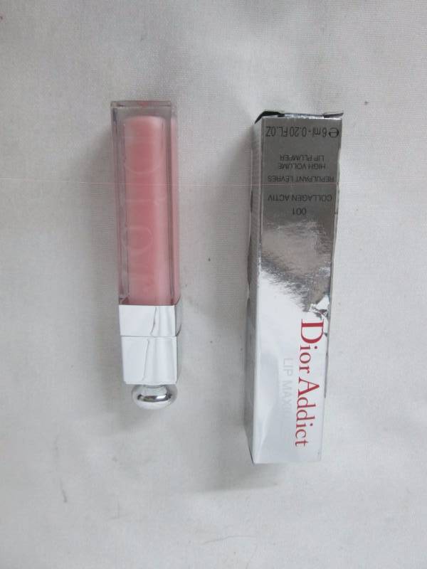 lot 45 image: Dior Addict Lip Maximizer High Volume Lip Plumper