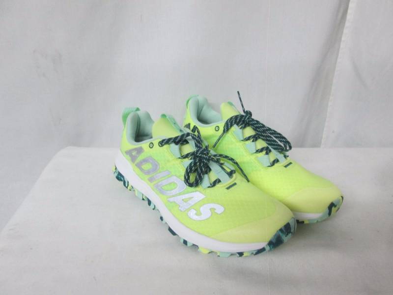 lot 12 image: Adidas Womens Vigor 6 TR Running Shoe