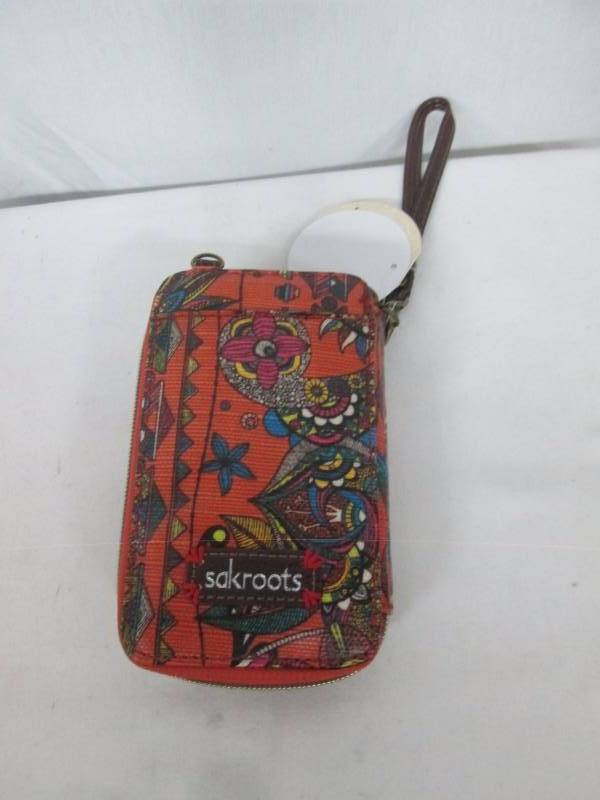 lot 65 image: Sakroots Artist Circle Smart Phone Wristlet