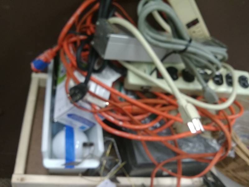 lot 10 image: Electrical Lot