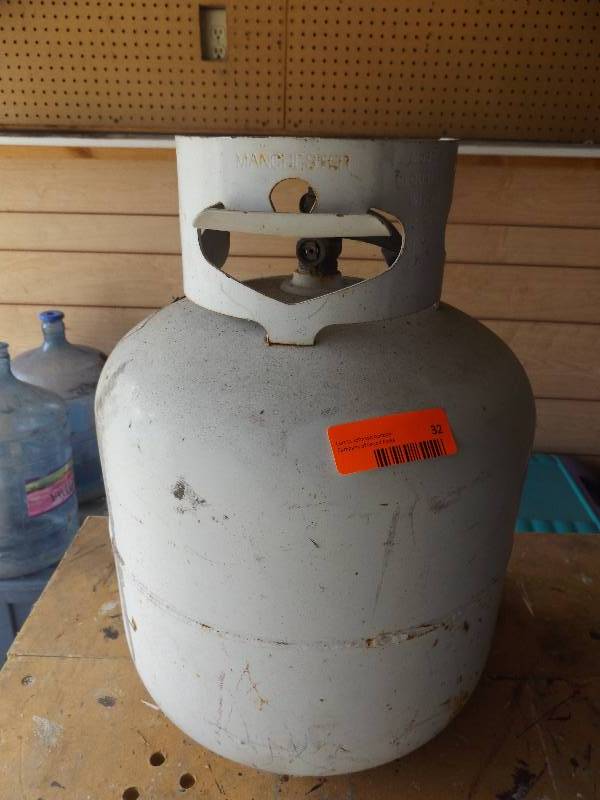lot 32 image: Propane tank...