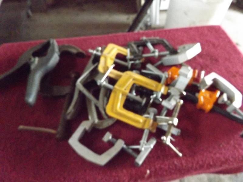 lot 51 image: Clamps in various sizes ...