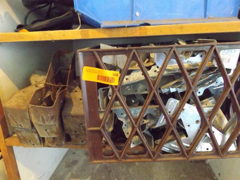 lot 106 image: Building brackets...