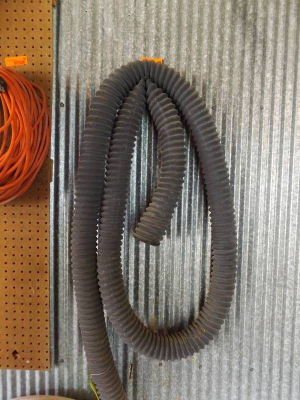 lot 154 image: Exhaust hose...