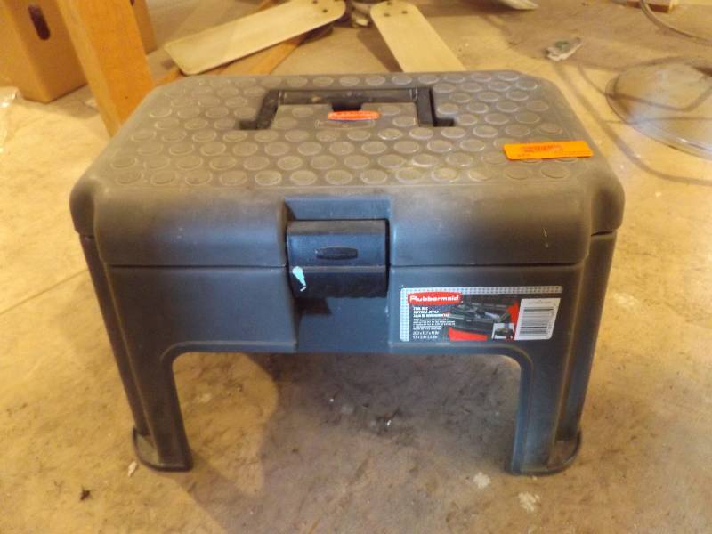 lot 324 image: Stool Tool Box