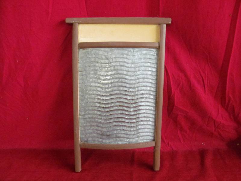 lot 151 image: Replica Washboard