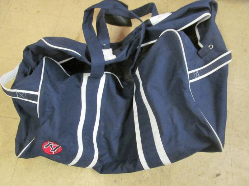 lot 192 image: Sports Bag