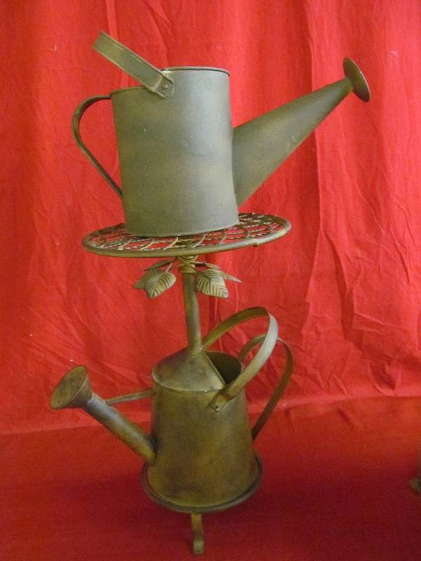 lot 213 image: Yard ArtPlant Stand