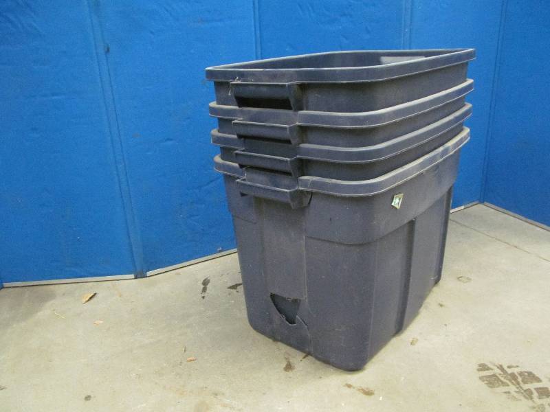 lot 234 image: Storage Totes