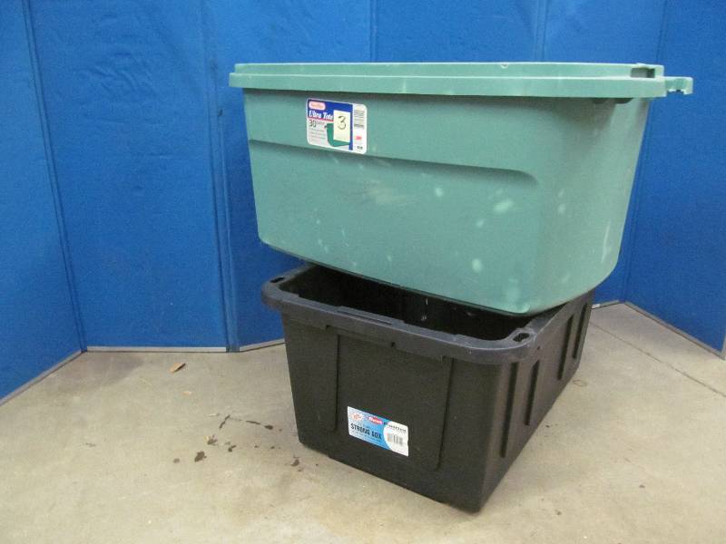 lot 242 image: Storage Totes