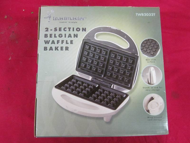 lot 29 image: Toastmaster Waffle Maker