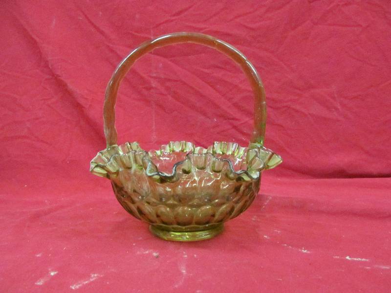 lot 47 image: Glass Basket