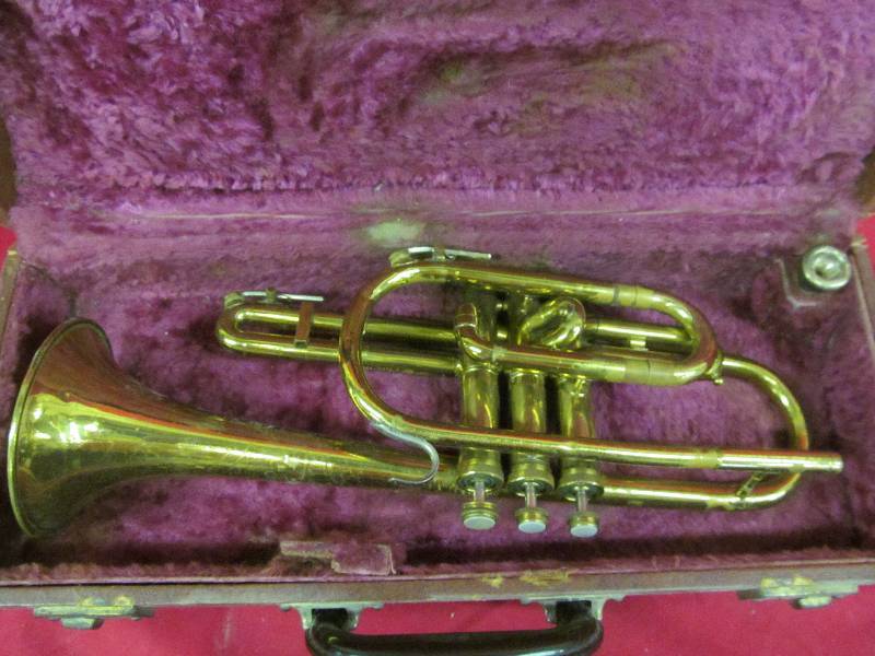 lot 55 image: Vintage Cornet