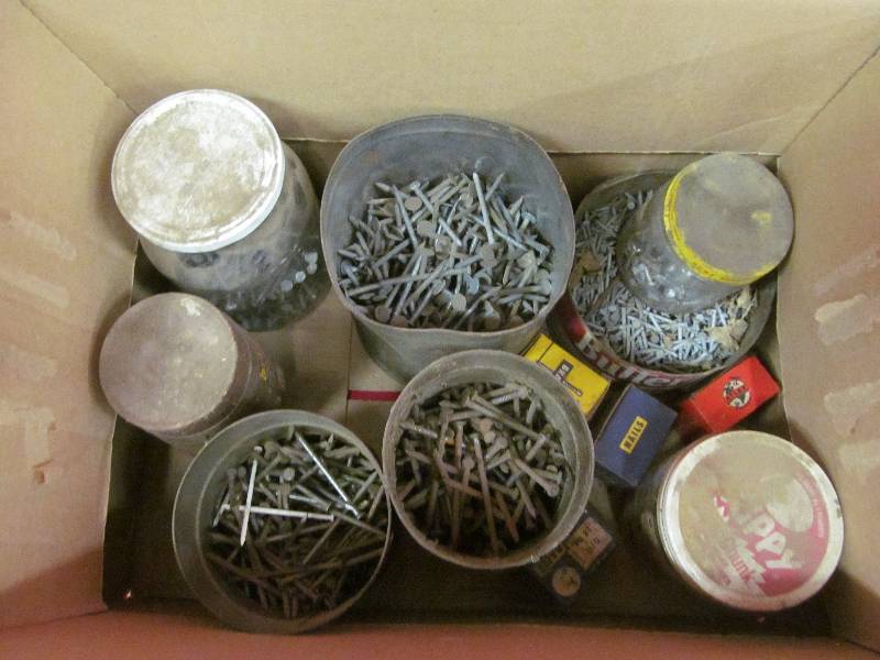 lot 61 image: NailsScrews