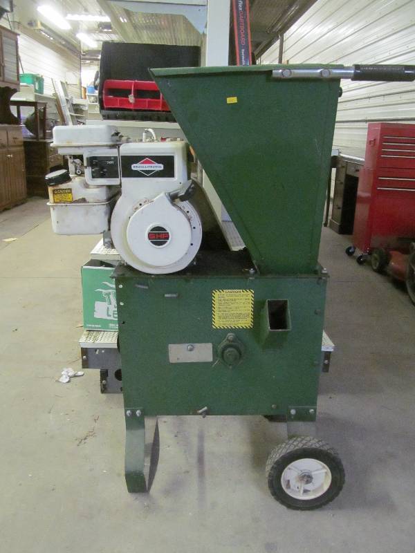 lot 77 image: Wood Chipper