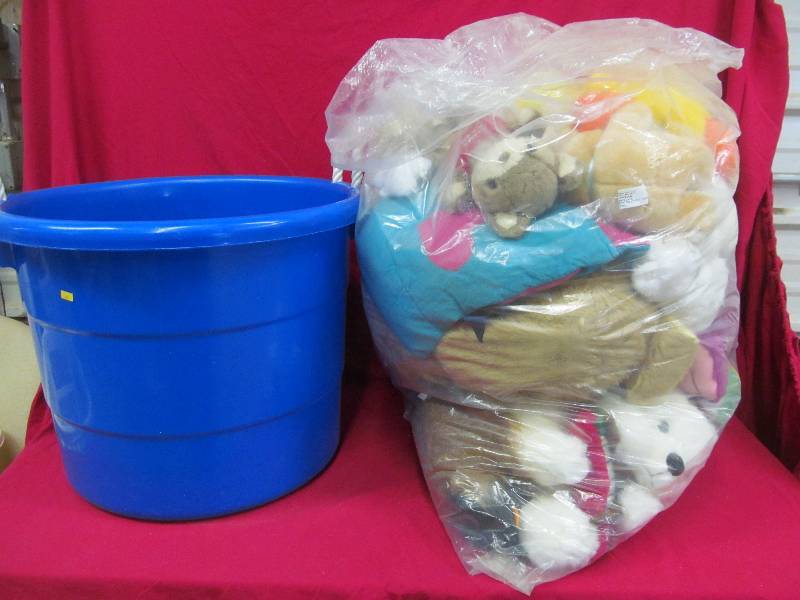 lot 180 image: Utility BucketStuffed Animals