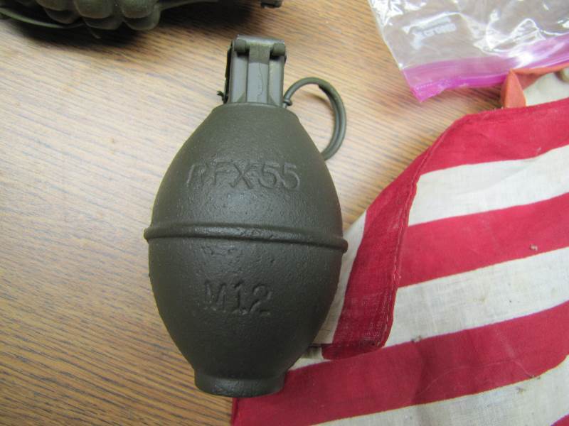 3 Hand Grenades - Hole Punch