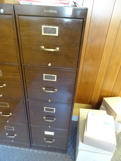 lot 59 image: File Cabinet